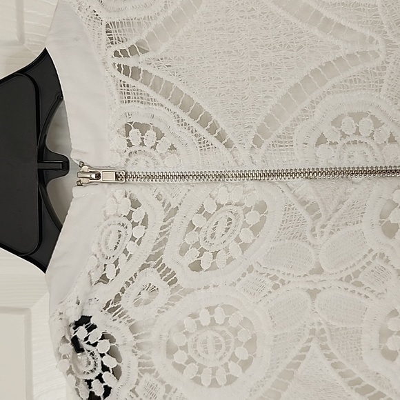 CHARLOTTE RUSSE WOMAN'S SHORT ROMPER XS - Picture 8 of 12